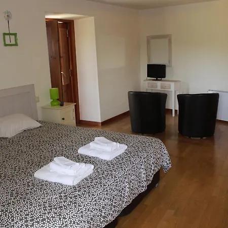 Quinta Do Riacho ポーヴォア・デ・ラニョゾ